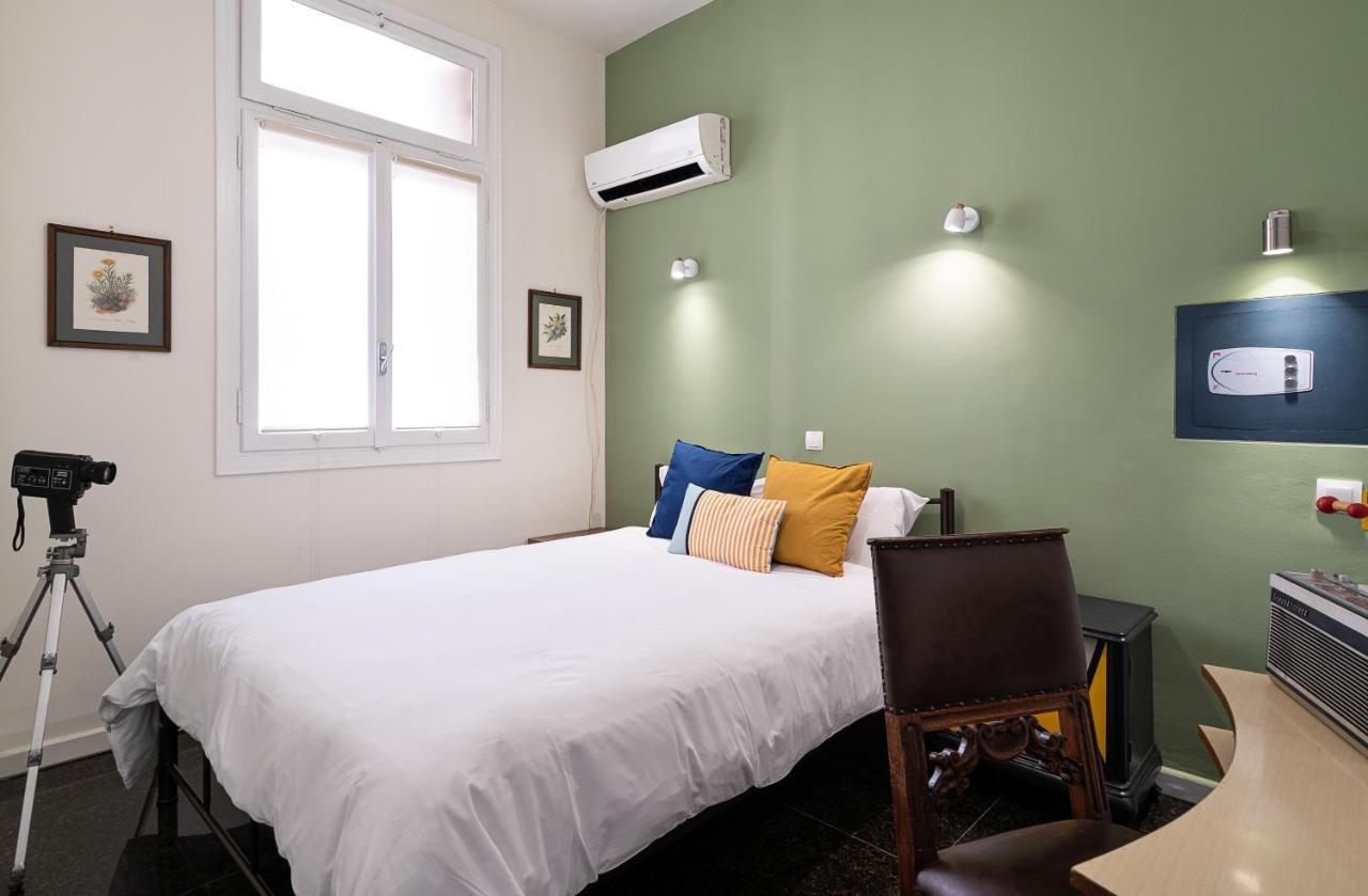 Spacious&Artistic Retro 2 Bedrooms Apt + SAUNA Atenas Exterior foto